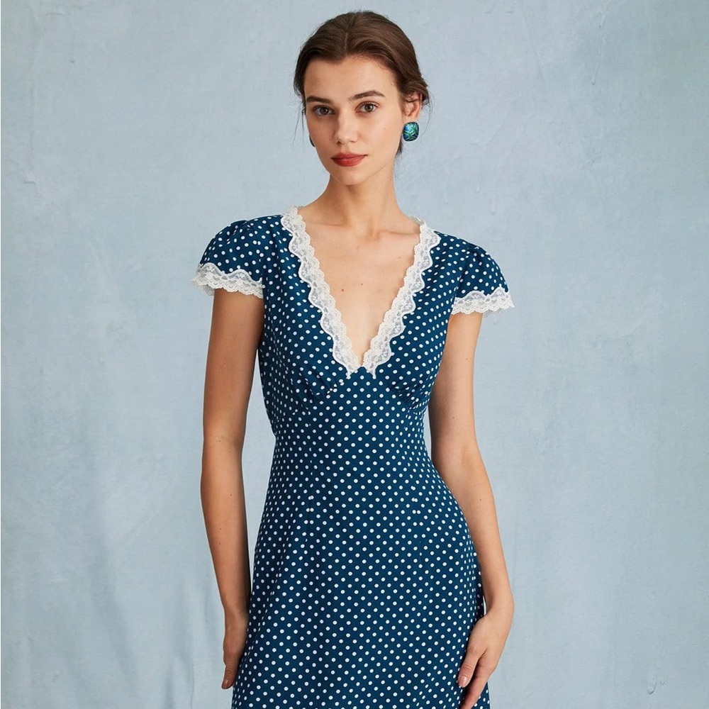 RIHOAS The Navy V Neck Polka Dot Lace Ruched Maxi Dress